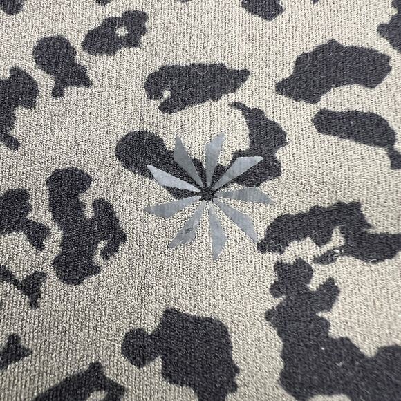 Athleta Stash Pocket 7/8 Tight II Leopard Print Leggings Gray Black Size S - Picture 7 of 10